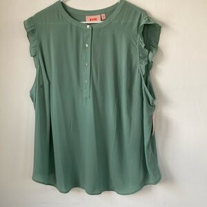 New green blouse size 3x